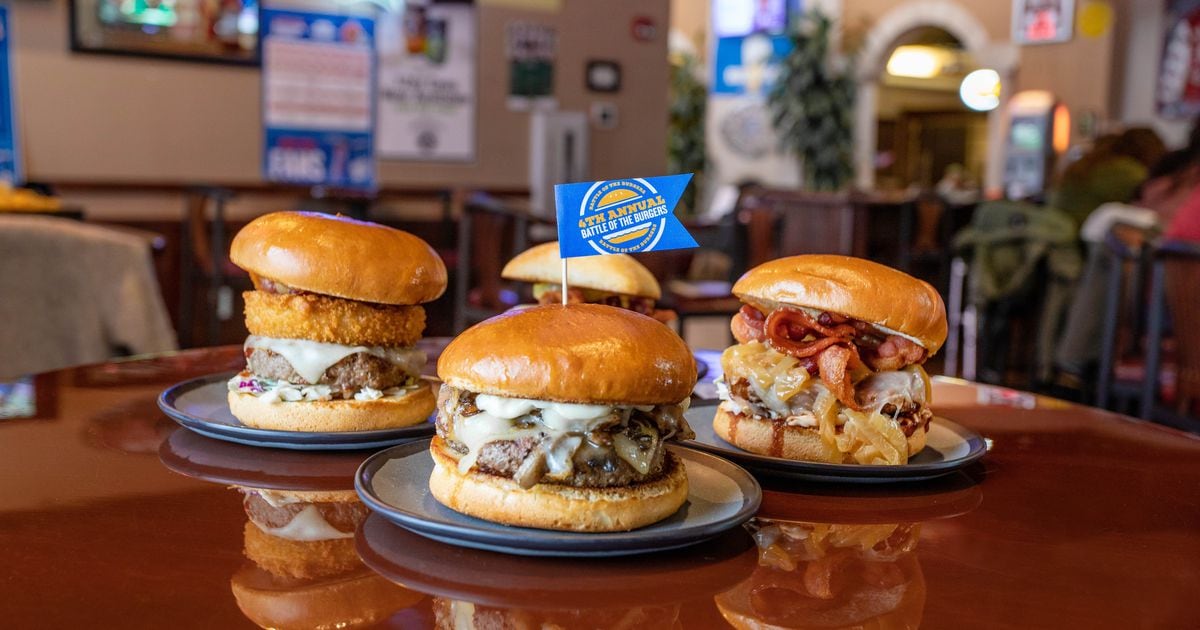 Texas Rangers Opening Day: WFAA tries the 'Boomstick Burger