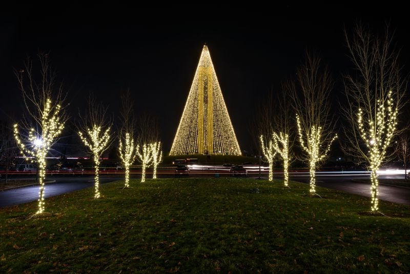 Carillon Tree of Light illumination 2019 Christmas lights in Dayton