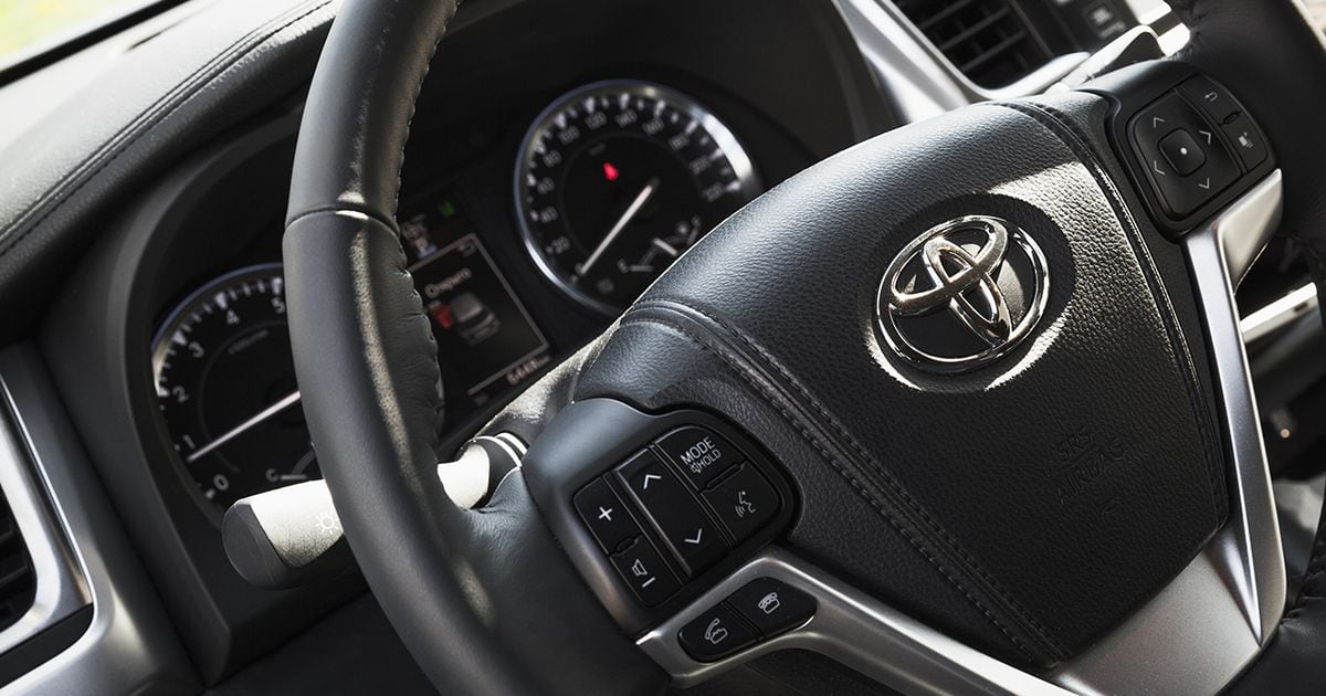 Toyota recalls 168K vehicles over air bag issues