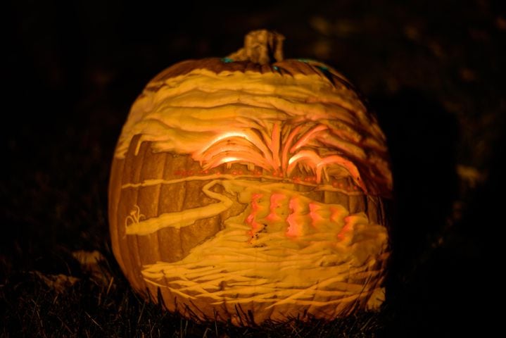 PHOTOS: The Stoddard Avenue Pumpkin Glow LIGHTS Dayton up for Halloween