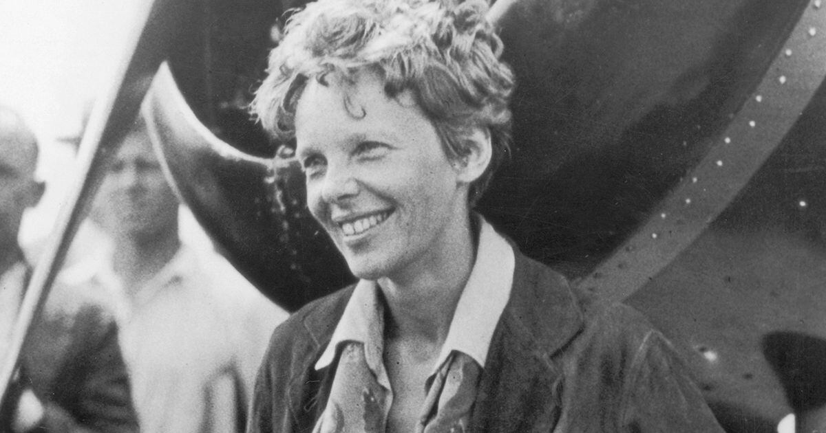 Has mysterious Amelia Earhart photo been debunked?
